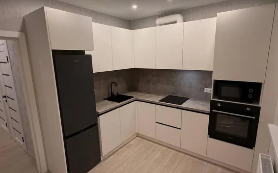 квартира, 3-кімн., Харьков, ХТЗ, Мира