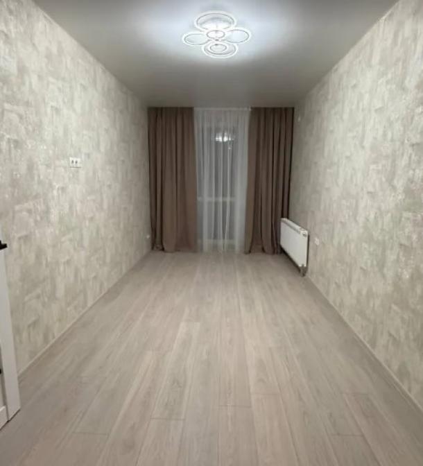 квартира, 3-кімн., Харьков, ХТЗ, Мира