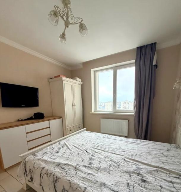 квартира, 1-кімн., Харьков, Спортивная метро, Молочная (Кирова)