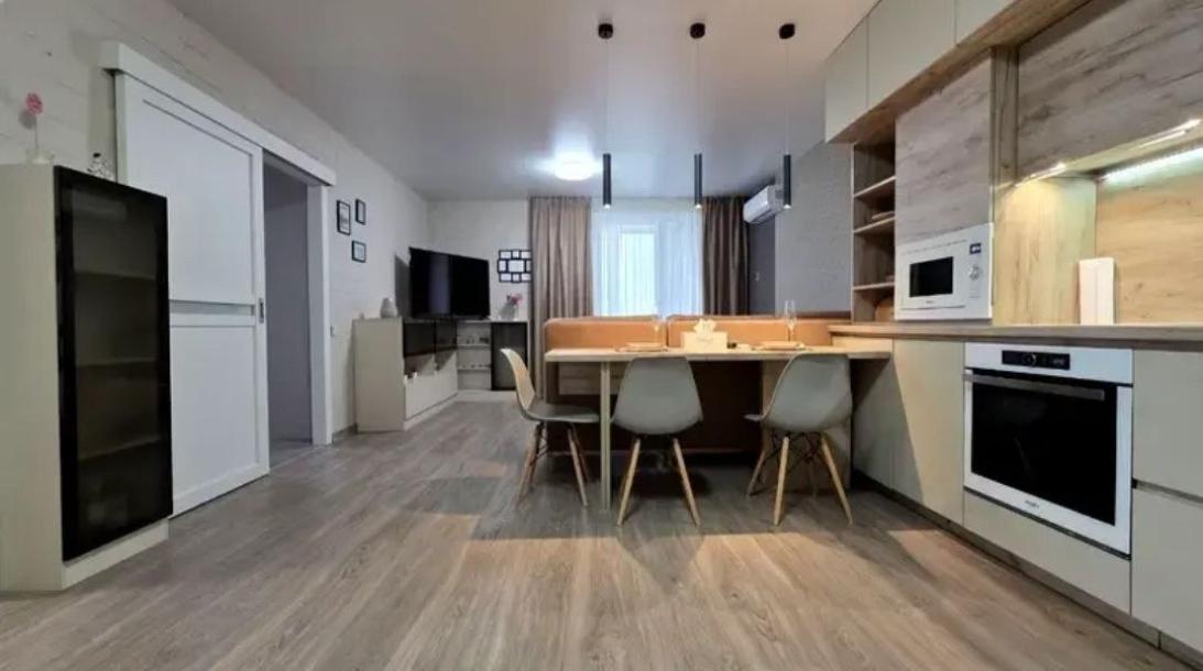 квартира, 2-кімн., Харьков, Центральный рынок метро, Рогатинский пр-зд