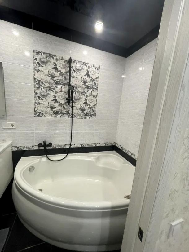 квартира, 1-кімн., Харьков, ХТЗ, Мира