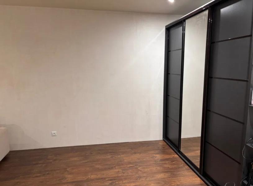 квартира, 1-кімн., Харьков, Центральный рынок метро, Лосевский пер