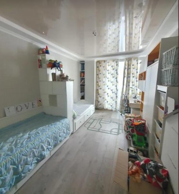 квартира, 2-кімн., Харьков, 1 Северная Салтовка, Гвардейцев Широнинцев