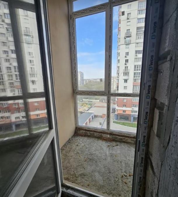 квартира, 3-кімн., Харьков, Павловка, Сухумская