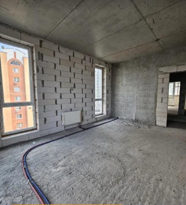 квартира, 3-кімн., Харьков, Павловка, Сухумская