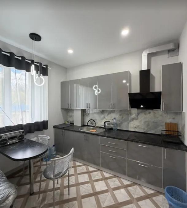 квартира, 1-кімн., Харьков, Алексеевка, Букова (Завода Комсомолец)