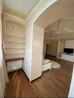 новостройка, Харьков, Защитников Украины метро