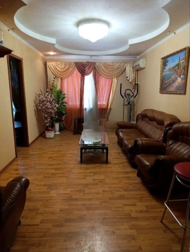 квартира, 3-кімн., Харьков, 603м/р, Юбилейный пр. (50 лет ВЛКСМ пр.)