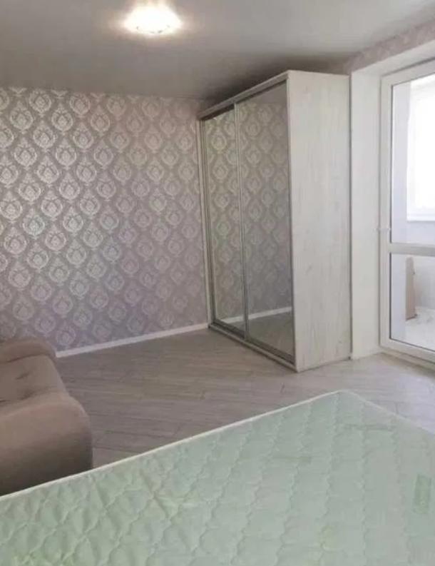 квартира, 1-кімн., Харьков, Центральный рынок метро, Рогатинская Левада