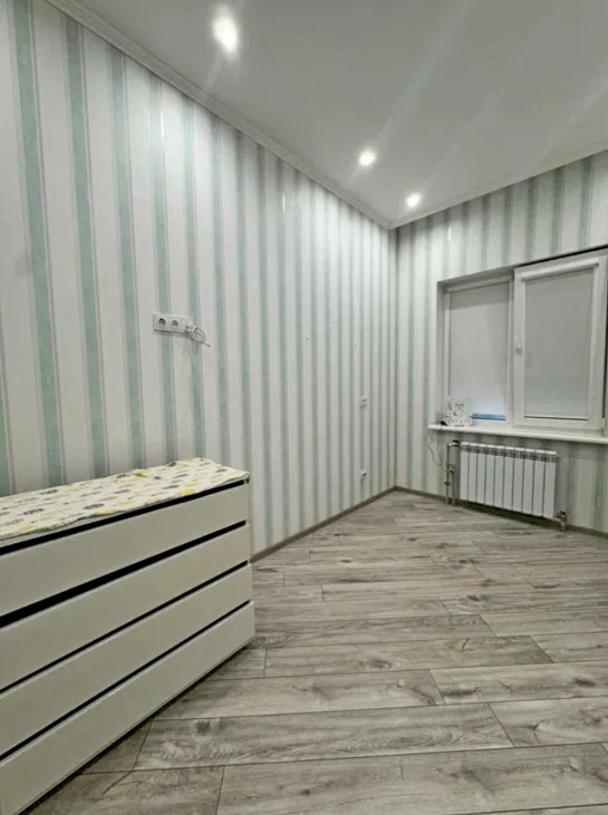 квартира, 3-кімн., Харьков, Киевская метро, Новоалександровская
