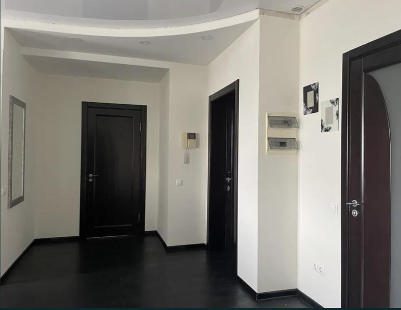 квартира, 3-кімн., Харьков, Гагарина метро , Аэрокосмический просп. (Гагарина проспект)