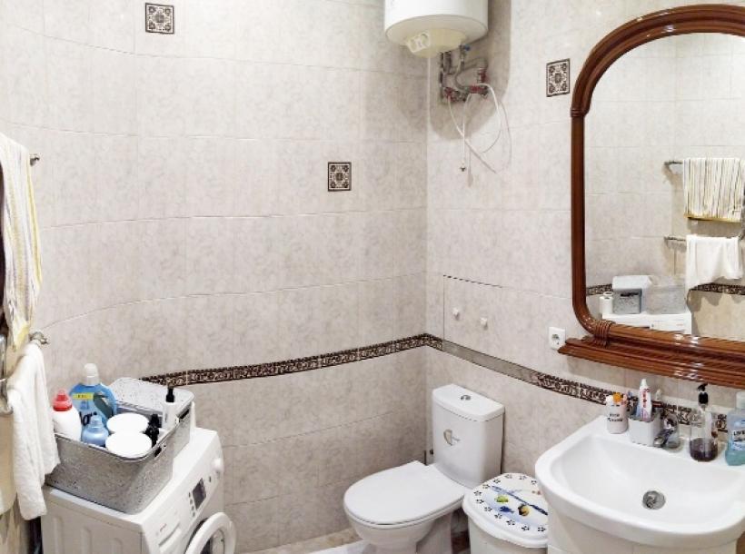 квартира, 4-кімн., Харьков, 608м/р, Непокоренных (Героев Труда)