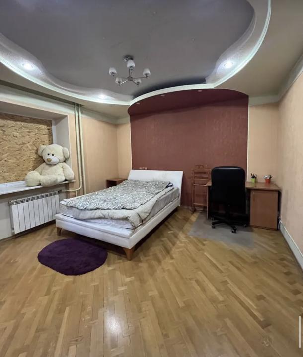 квартира, 2-кімн., Харьков, 608м/р, Академика Павлова