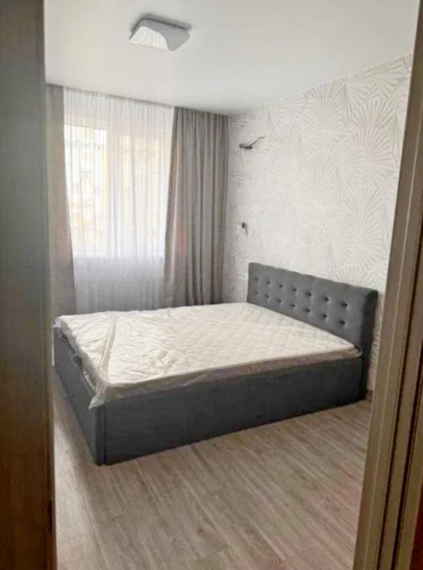 квартира, 2-кімн., Харьков, ХТЗ, Мира