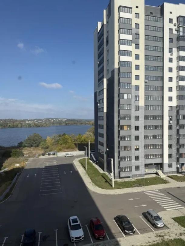 квартира, 3-кімн., Харьков, 522м/р, Непокоренных (Героев Труда)