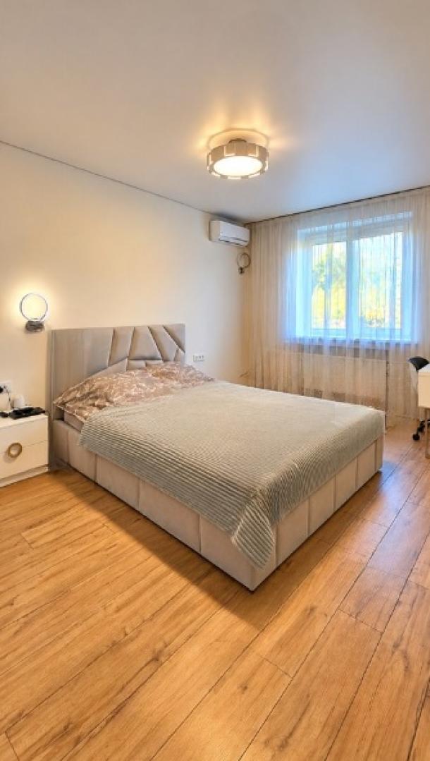 квартира, 2-кімн., Харьков, Алексеевка, Домостроительная