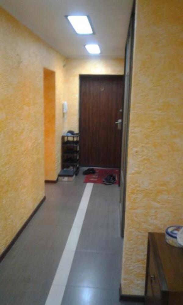 квартира, 2-кімн., Харьков, Завод Малышева метро, Героев Харькова пр-т