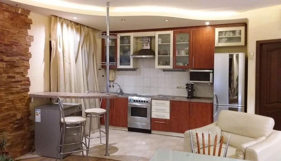 квартира, 3-кімн., Харьков, 608м/р, Академика Павлова