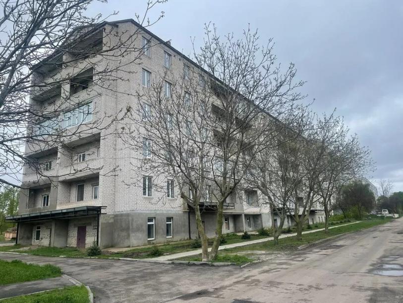 квартира, 3-кімн., Чугуев, Чугуевский район, Чайковского (приг.)