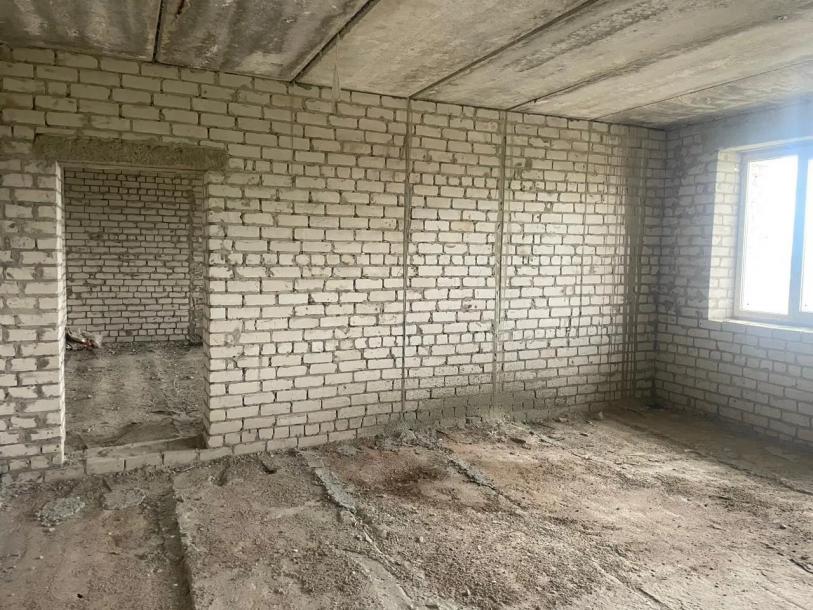 квартира, 3-кімн., Чугуев, Чугуевский район, Чайковского (приг.)