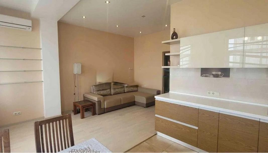 квартира, 2-кімн., Харьков, Нагорный, Чернышевская