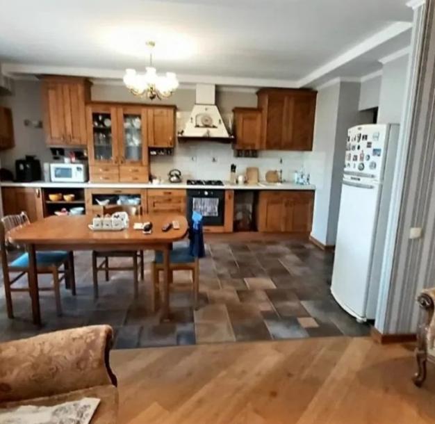 квартира, 4-кімн., Харьков, Павловка, Сухумская