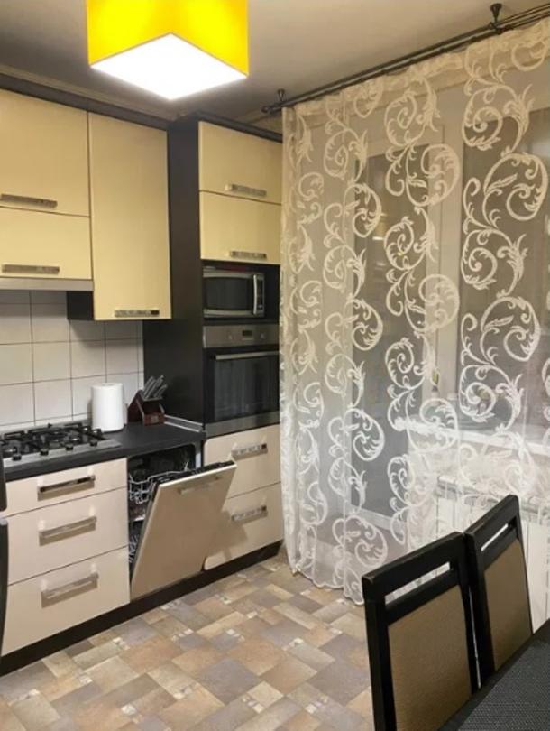 квартира, 2-кімн., Харьков, 1 Северная Салтовка, Родниковая (Красного милиционера, Кирова)
