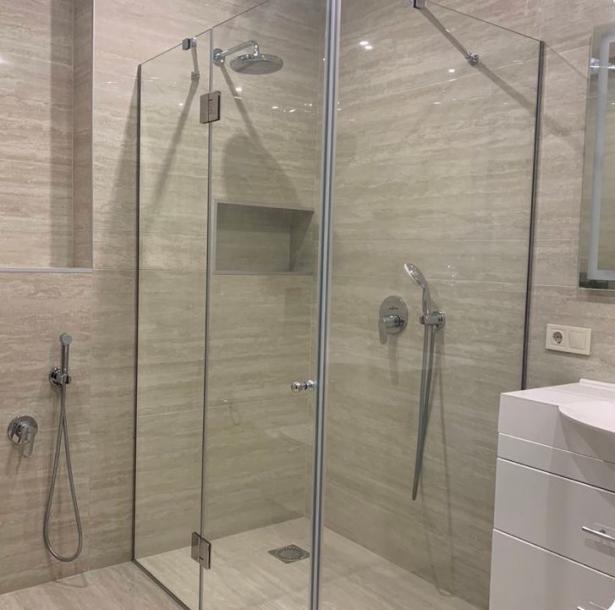 квартира, 4-кімн., Харьков, 615м/р, Гвардейцев Широнинцев