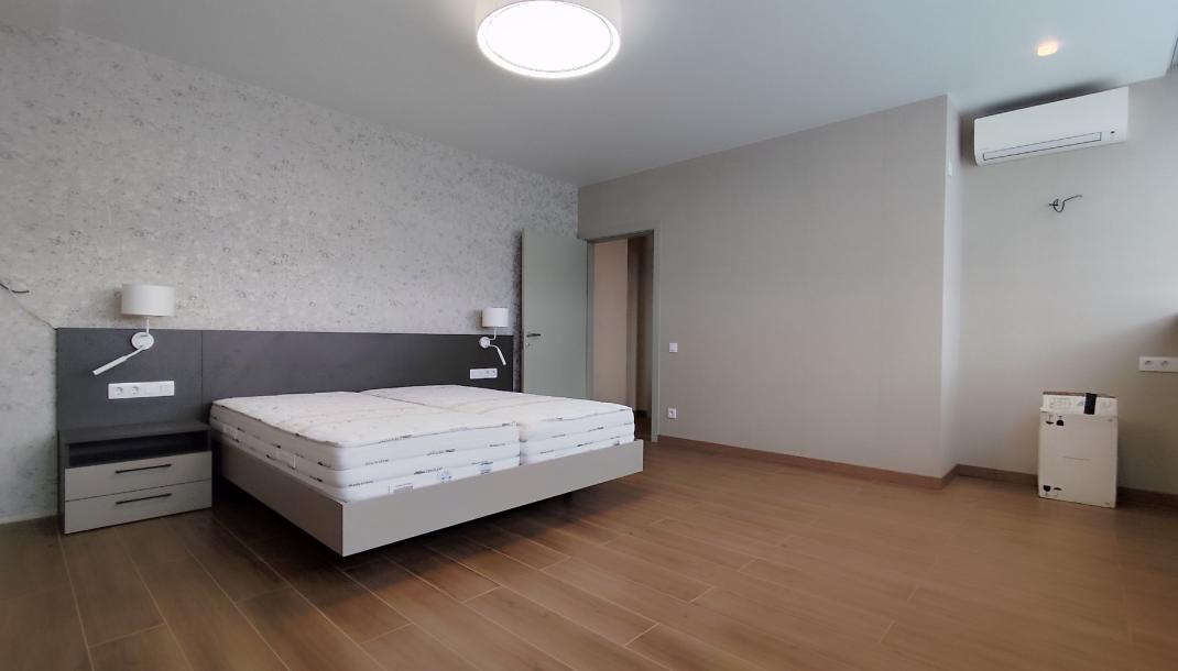 квартира, 3-кімн., Харьков, 524м/р, Академика Павлова