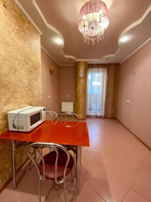 квартира, 1-кімн., Харьков, 604м/р, Тракторостроителей просп.