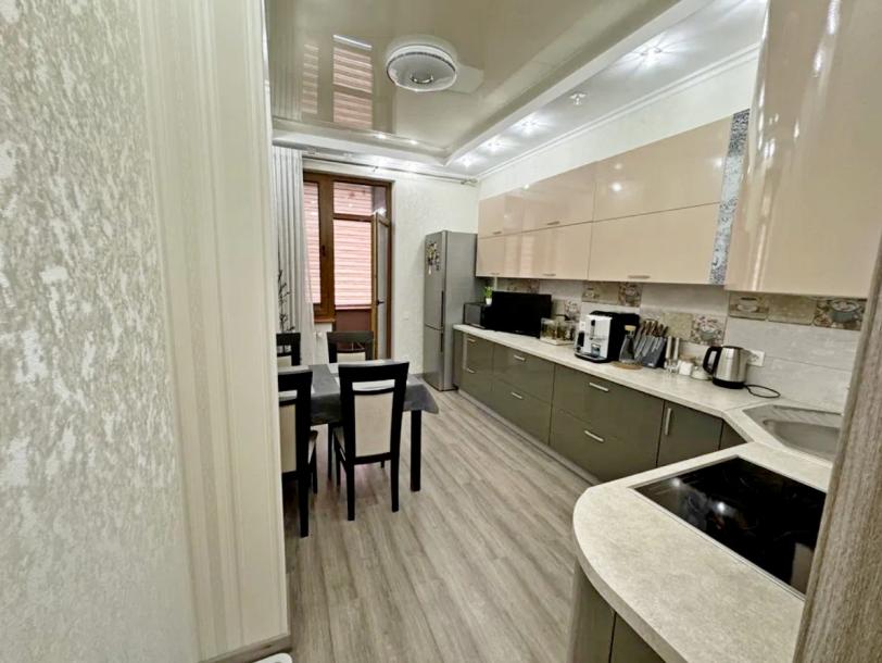 квартира, 1-кімн., Харьков, Павлово Поле, Профессорская