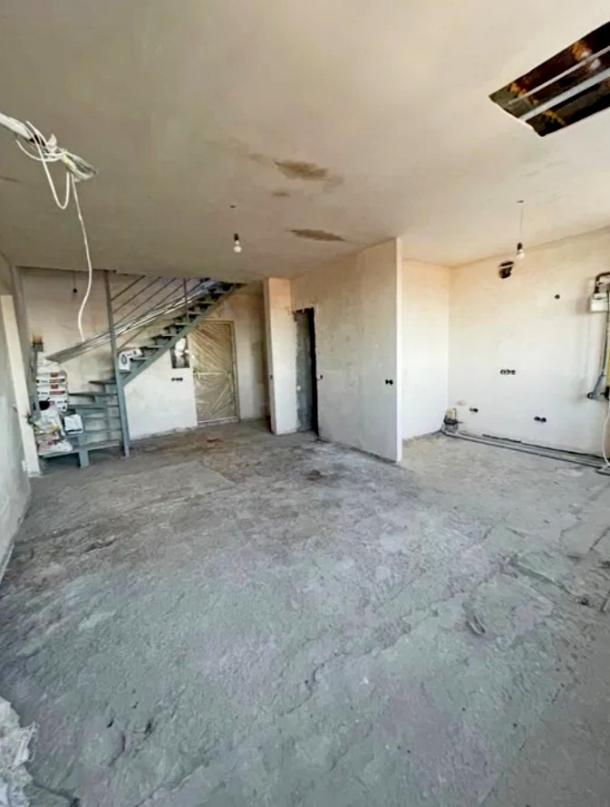 квартира, 4-кімн., Чугуев, Чугуевский район, Гвардейская