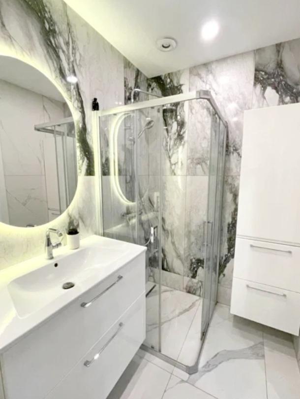 квартира, 2-кімн., Харьков, Защитников Украины метро, Искринская