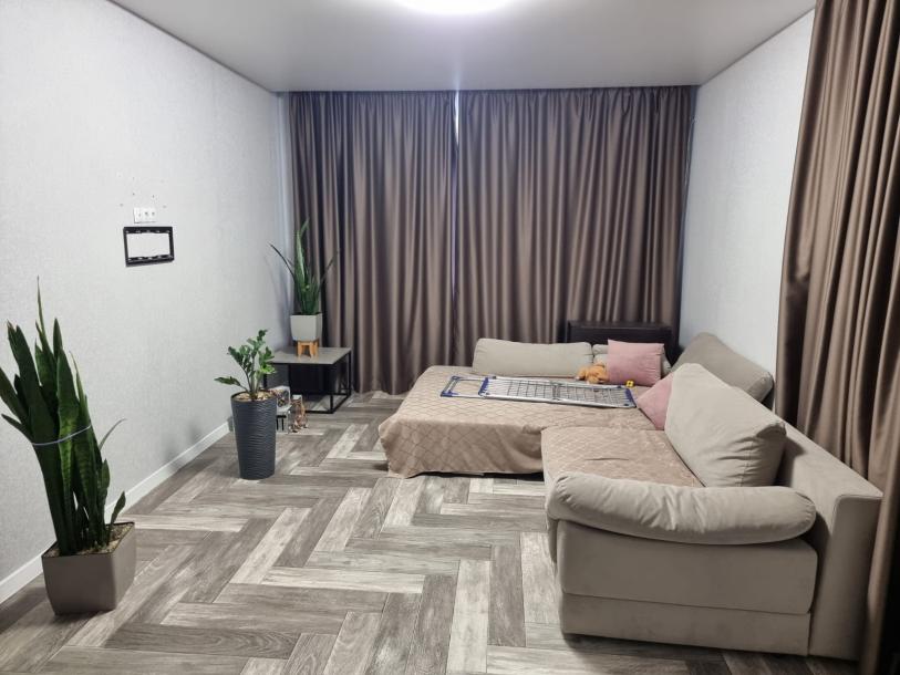 квартира, 3-кімн., Харьков, Завод Малышева метро, Героев Харькова пр-т