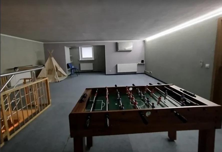 квартира, 4-кімн., Харьков, 608м/р, Непокоренных (Героев Труда)