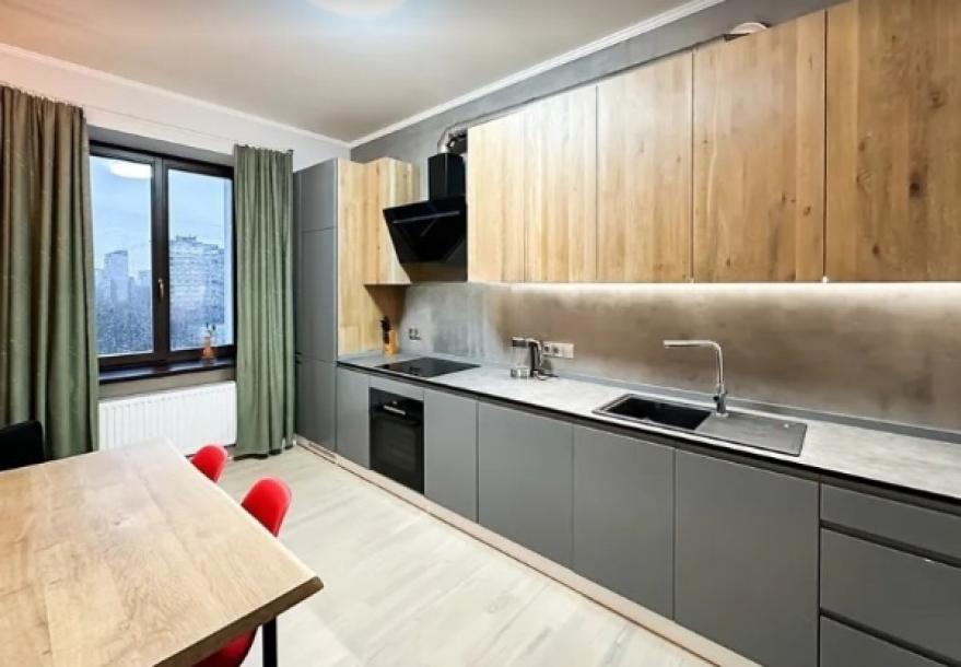 квартира, 3-кімн., Харьков, Алексеевка, Победы пр.