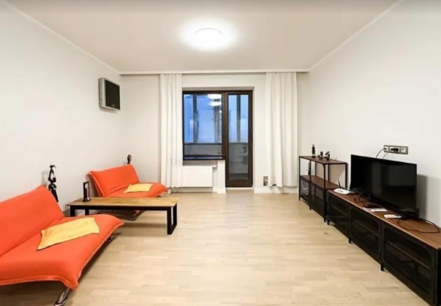 квартира, 3-кімн., Харьков, Алексеевка, Победы пр.