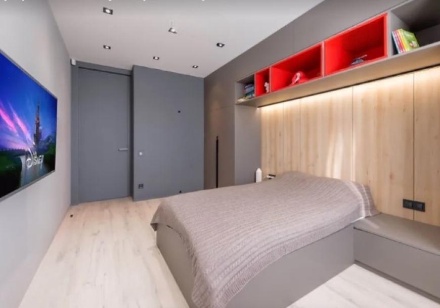 квартира, 3-кімн., Харьков, 1 Северная Салтовка, Гвардейцев Широнинцев