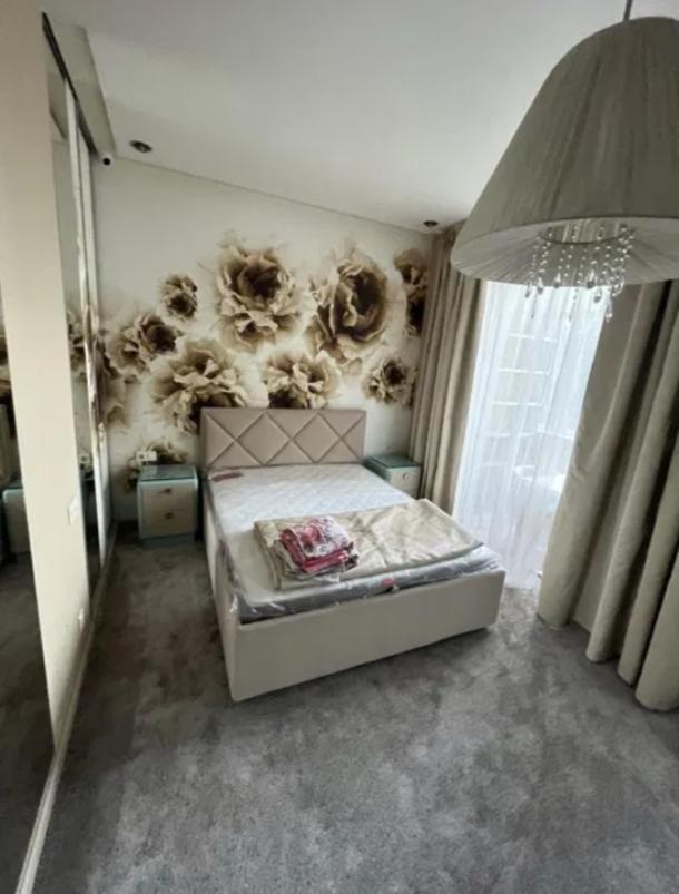 квартира, 3-кімн., Харьков, Шатиловка, Академика Ляпунова