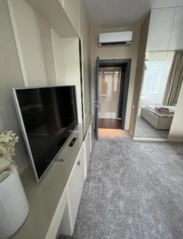 квартира, 3-кімн., Харьков, Шатиловка, Академика Ляпунова