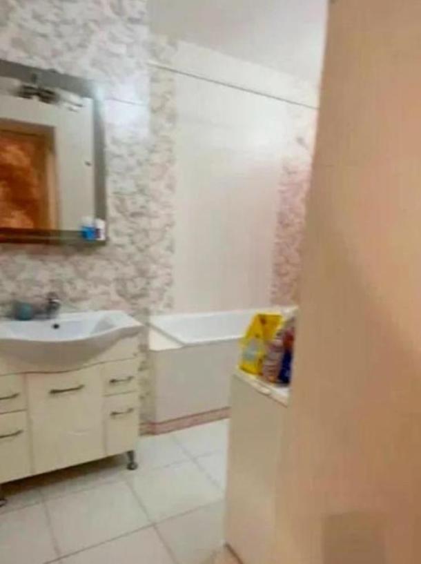 квартира, 2-кімн., Харьков, 531м/р, Тракторостроителей просп.