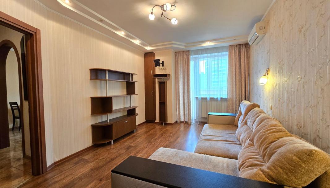 квартира, 1-кімн., Харьков, Гагарина метро , Аэрокосмический просп. (Гагарина проспект)