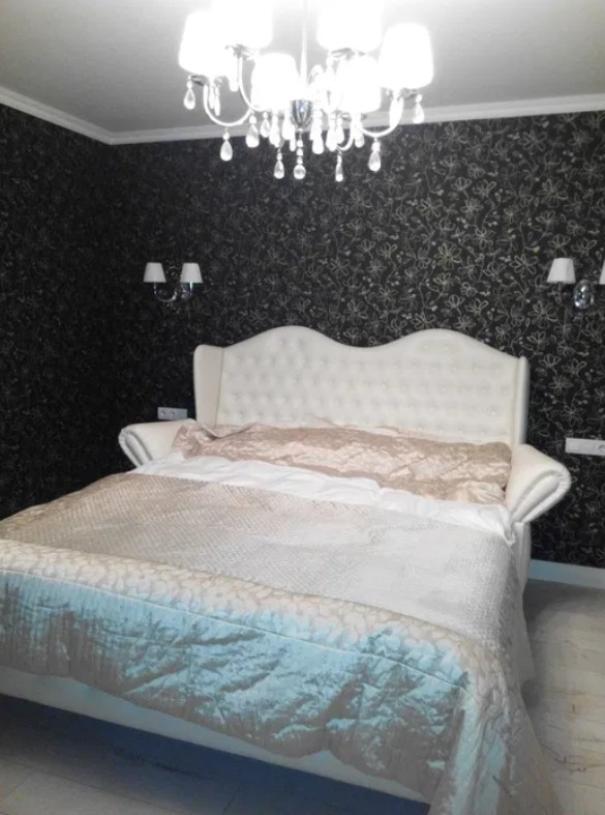 квартира, 3-кімн., Харьков, 615м/р, Гвардейцев Широнинцев