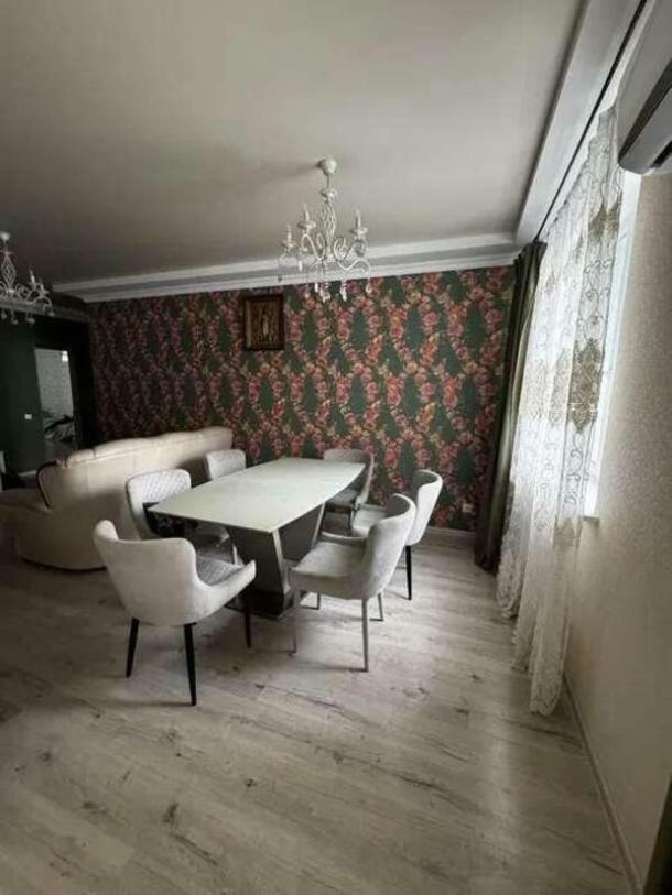 квартира, 3-кімн., Харьков, Новые Дома, Сергея Барсукова (Маршала Федоренка)
