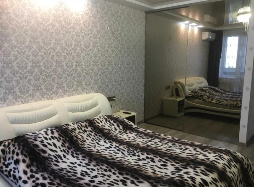 квартира, 3-кімн., Харьков, Новые Дома, Садовый пр-д