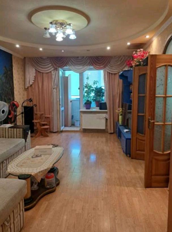 квартира, 3-кімн., Харьков, 603м/р, Юбилейный пр. (50 лет ВЛКСМ пр.)
