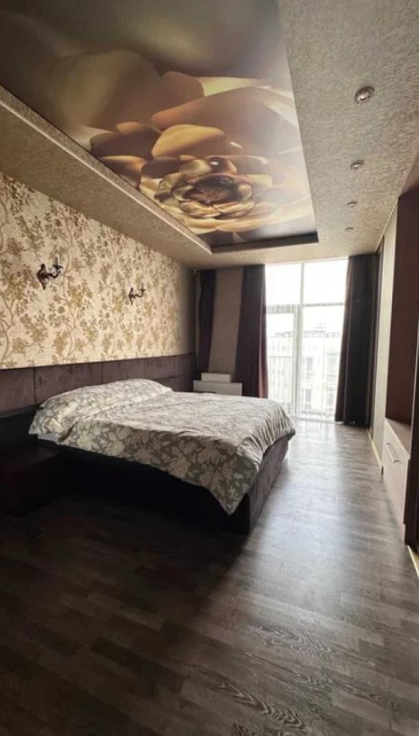 квартира, 3-кімн., Харьков, Павлово Поле, Отакара Яроша пер.