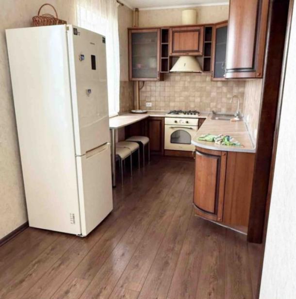 квартира, 1-кімн., Харьков, 531м/р, Тракторостроителей просп.