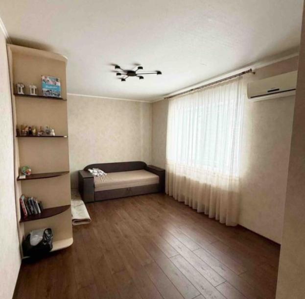 квартира, 1-кімн., Харьков, 531м/р, Тракторостроителей просп.