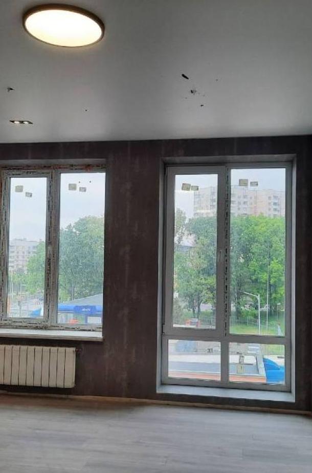 квартира, 3-кімн., Харьков, 5 Северная Салтовка, Гвардейцев Широнинцев